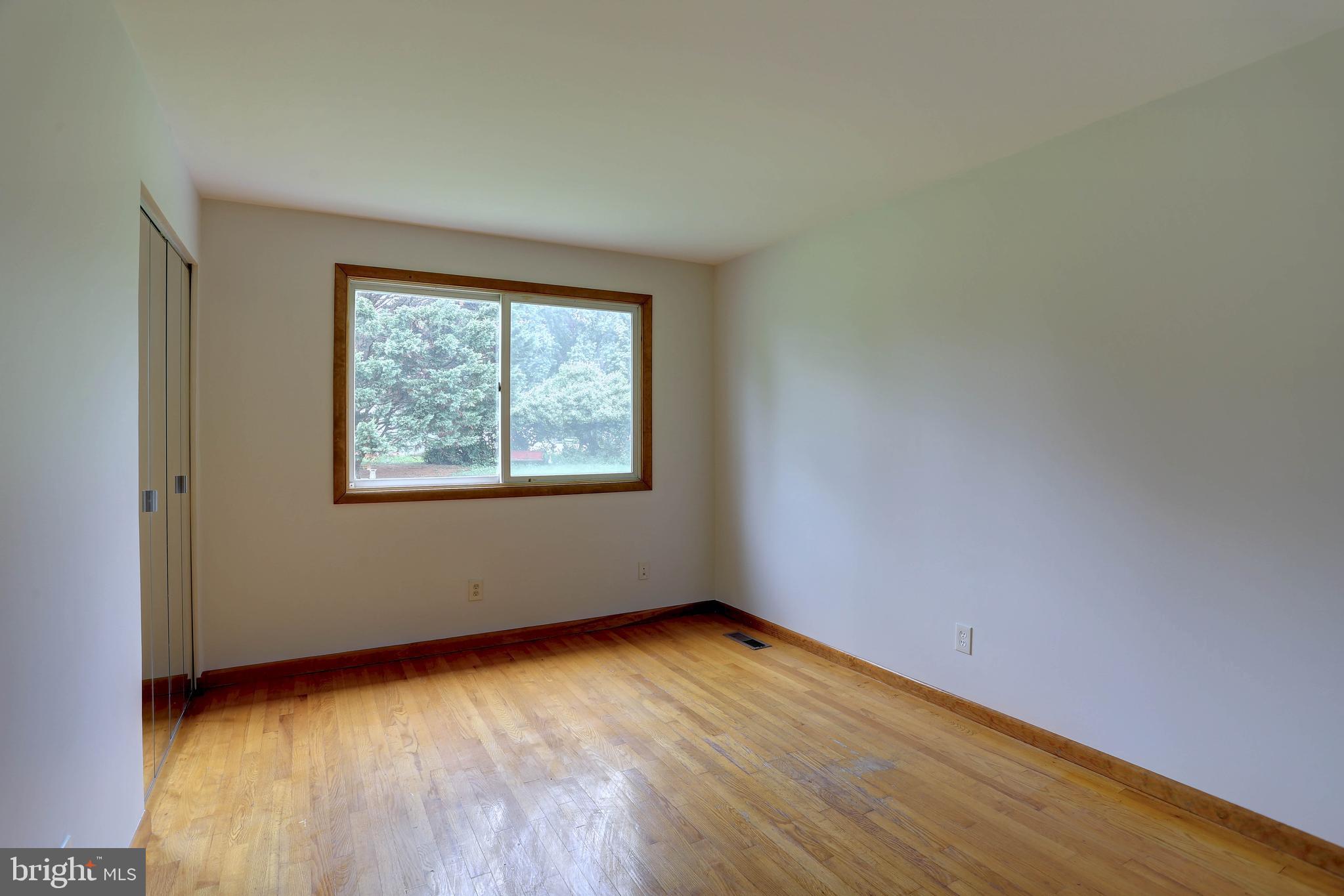 8453 Rolling Ridge Court Ellicott City, MD 21043 - Photo 21 of 39 2nd Bedroom