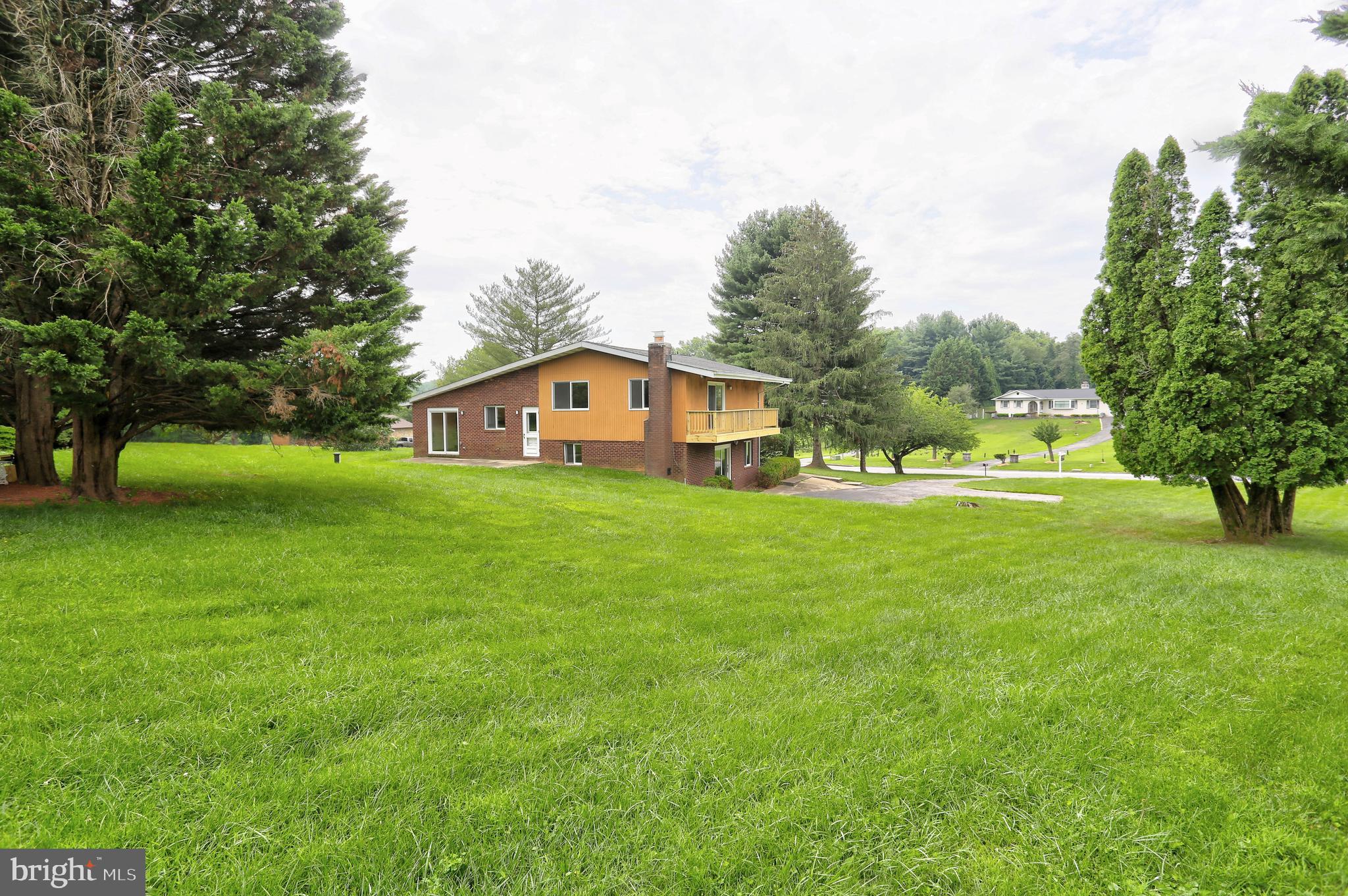 8453 Rolling Ridge Court Ellicott City, MD 21043 - Photo 36 of 39