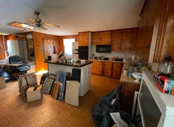 $179,900 | 312 Alexander Lane, Bridgeport, TX 76426