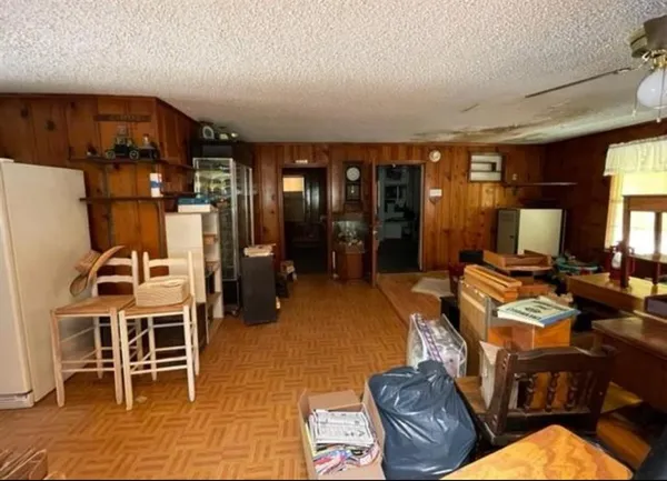 $179,900 | 312 Alexander Lane, Bridgeport, TX 76426