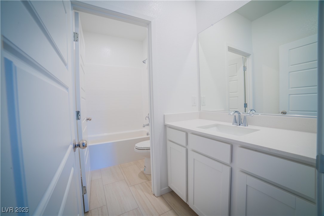 412 Isla Enclave Way Henderson, NV 89011 - Photo 13 of 19