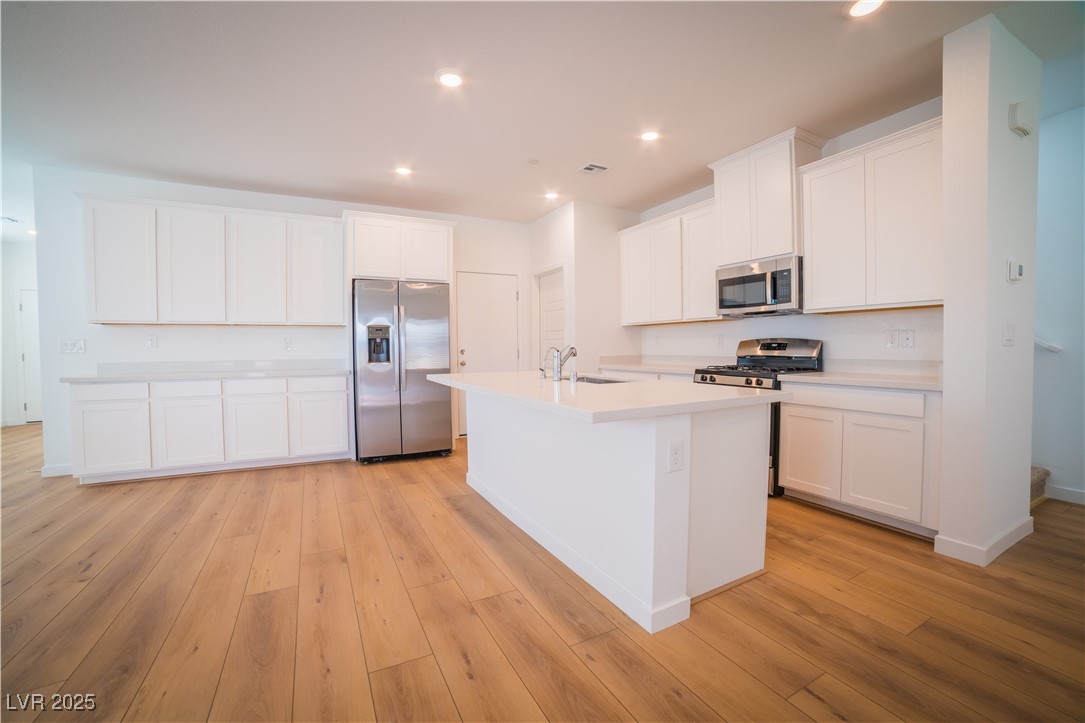 412 Isla Enclave Way Henderson, NV 89011 - Photo 7 of 19