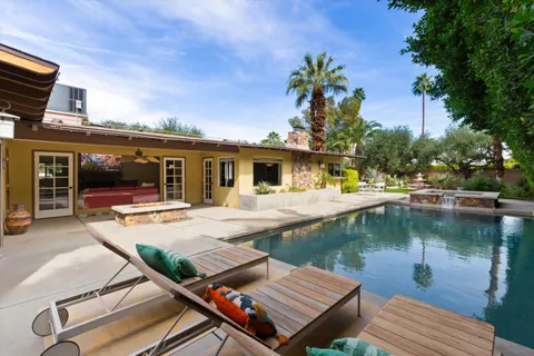 $1,200,000 | 1387 East Verbena Drive, Palm Springs, CA 92262