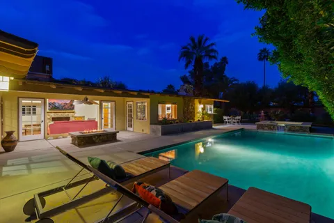 $1,200,000 | 1387 East Verbena Drive, Palm Springs, CA 92262