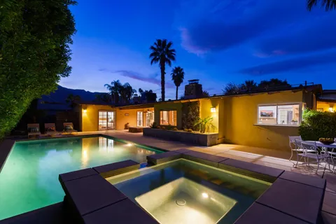 $1,200,000 | 1387 East Verbena Drive, Palm Springs, CA 92262