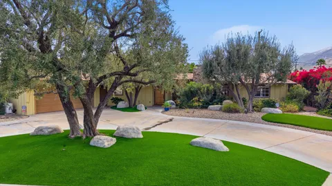 $1,200,000 | 1387 East Verbena Drive, Palm Springs, CA 92262