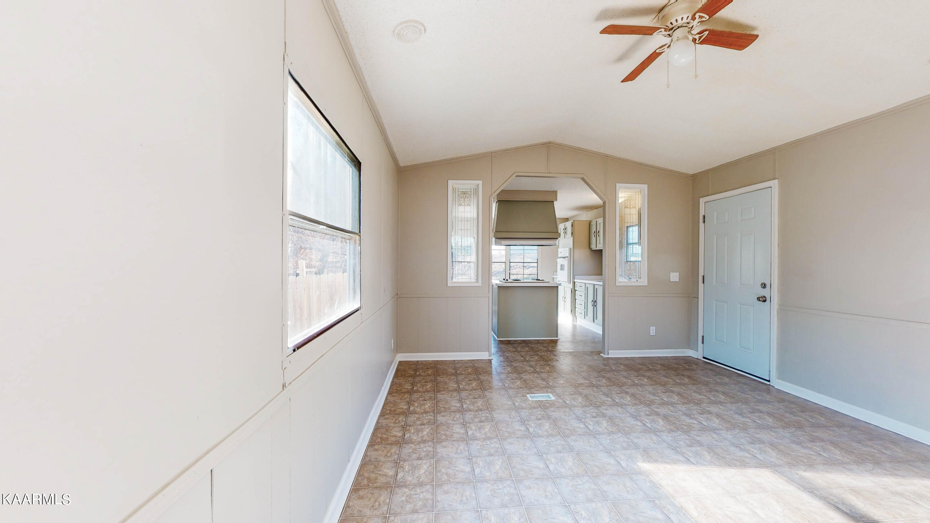 449 Sinking Springs Road Clinton, TN 37716 - Photo 7 of 17 449-Sinking-Springs-Rd-03082023_125801