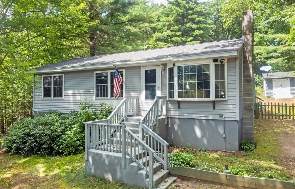 185 Otter River Road Gardner, MA 01440 - Photo 1 of 34 Gallery Image 1