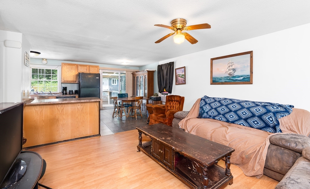 185 Otter River Road Gardner, MA 01440 - Photo 2 of 34 Gallery Image 2