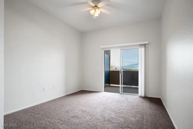$1,525 | 10245 South Maryland Parkway, Unit 2207, Las Vegas, NV 89183