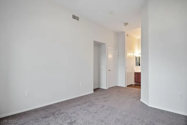 $1,525 | 10245 South Maryland Parkway, Unit 2207, Las Vegas, NV 89183