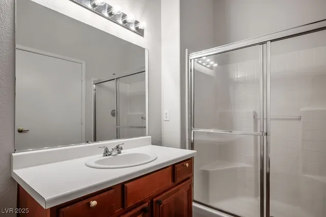 $1,525 | 10245 South Maryland Parkway, Unit 2207, Las Vegas, NV 89183