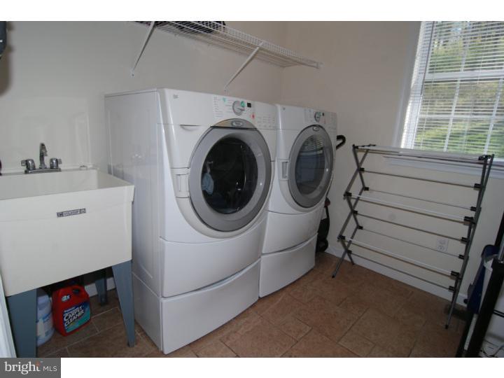 395 Angora Road Reading, PA 19606 - Photo 12 of 25 Laundry Room