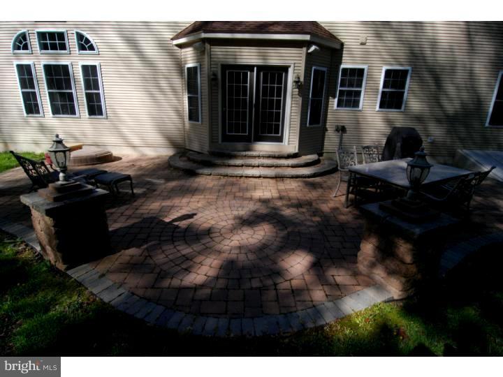 395 Angora Road Reading, PA 19606 - Photo 22 of 25 Patio