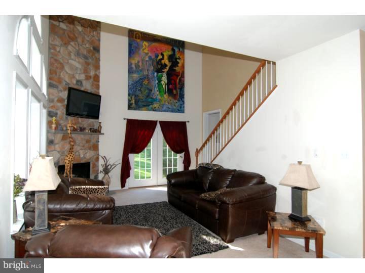 395 Angora Road Reading, PA 19606 - Photo 6 of 25 Family Room