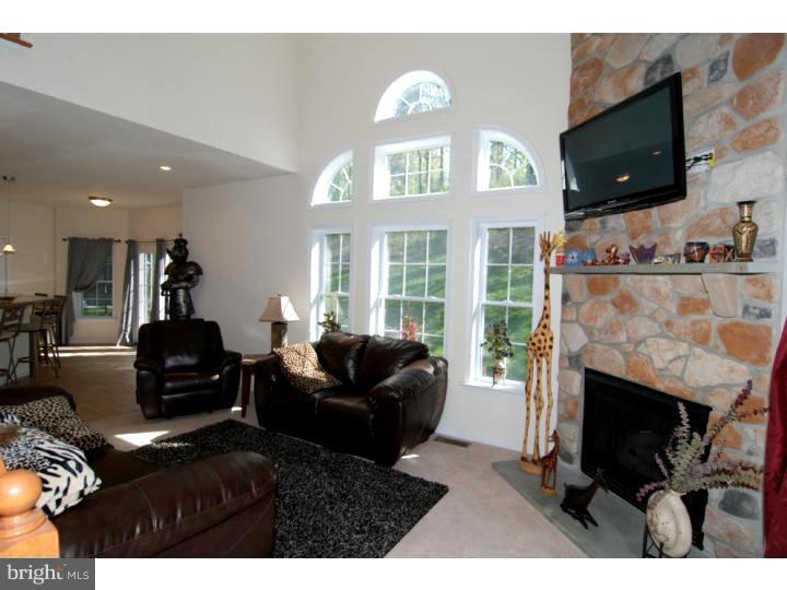395 Angora Road Reading, PA 19606 - Photo 7 of 25 Family Room