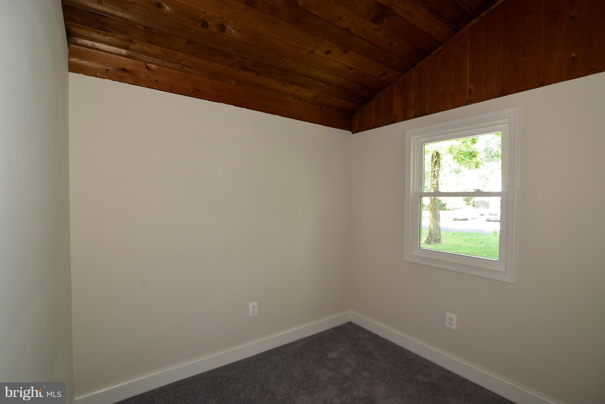 4165 Freezeland Road Linden, VA 22642 - Photo 22 of 30 Bedroom