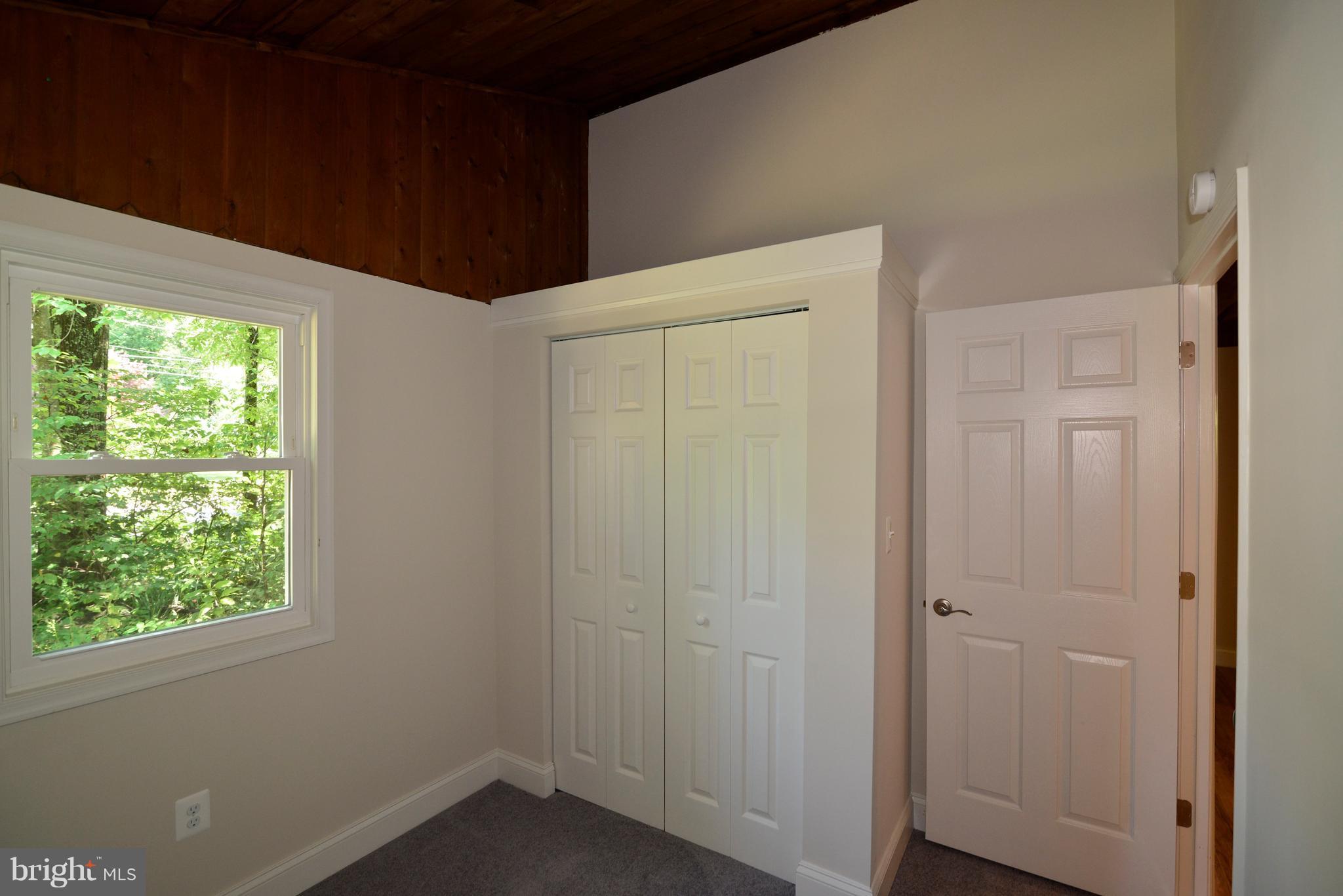 4165 Freezeland Road Linden, VA 22642 - Photo 23 of 30 Bedroom