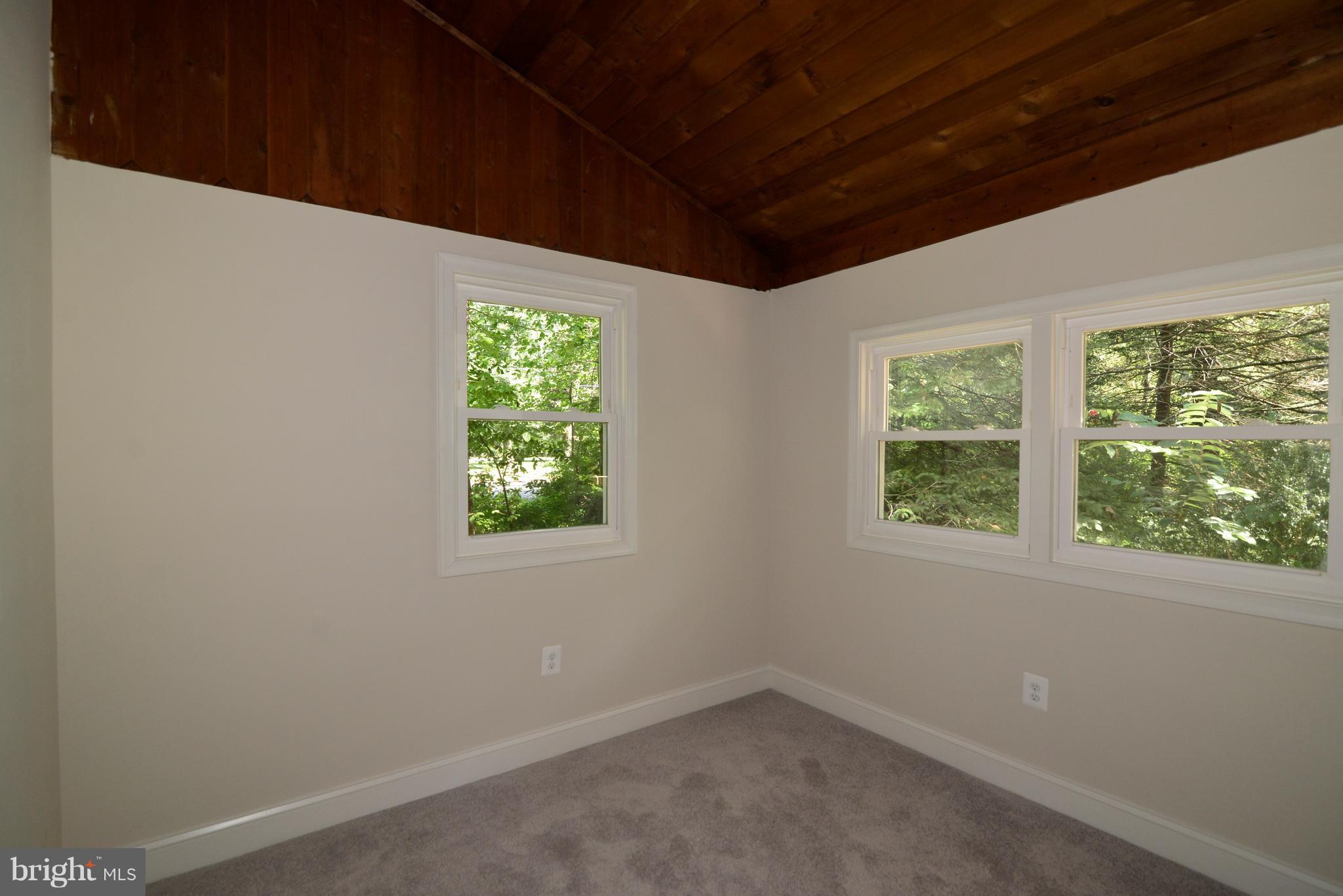 4165 Freezeland Road Linden, VA 22642 - Photo 24 of 30 Bedroom