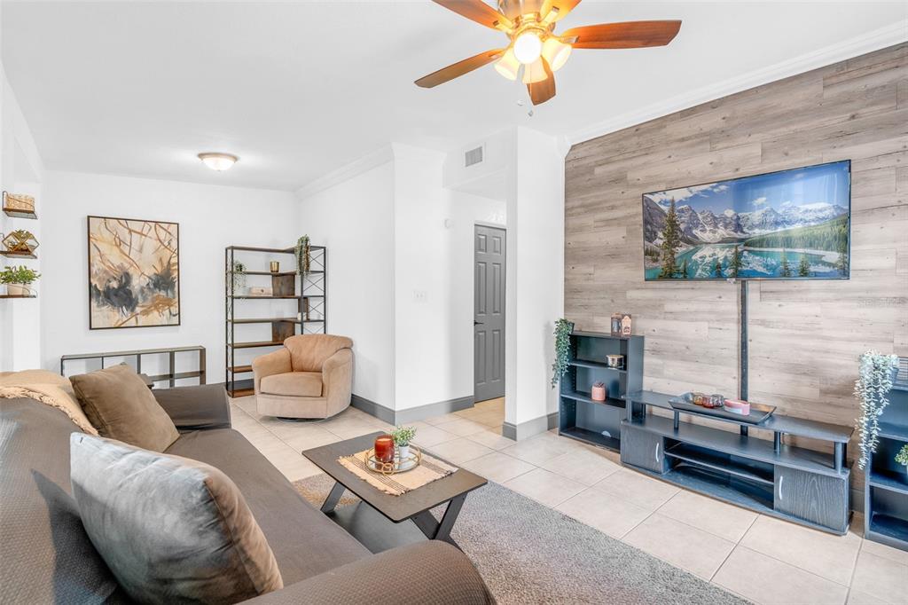 271 Lincoln Road Casselberry, FL 32707 - Photo 4 of 27