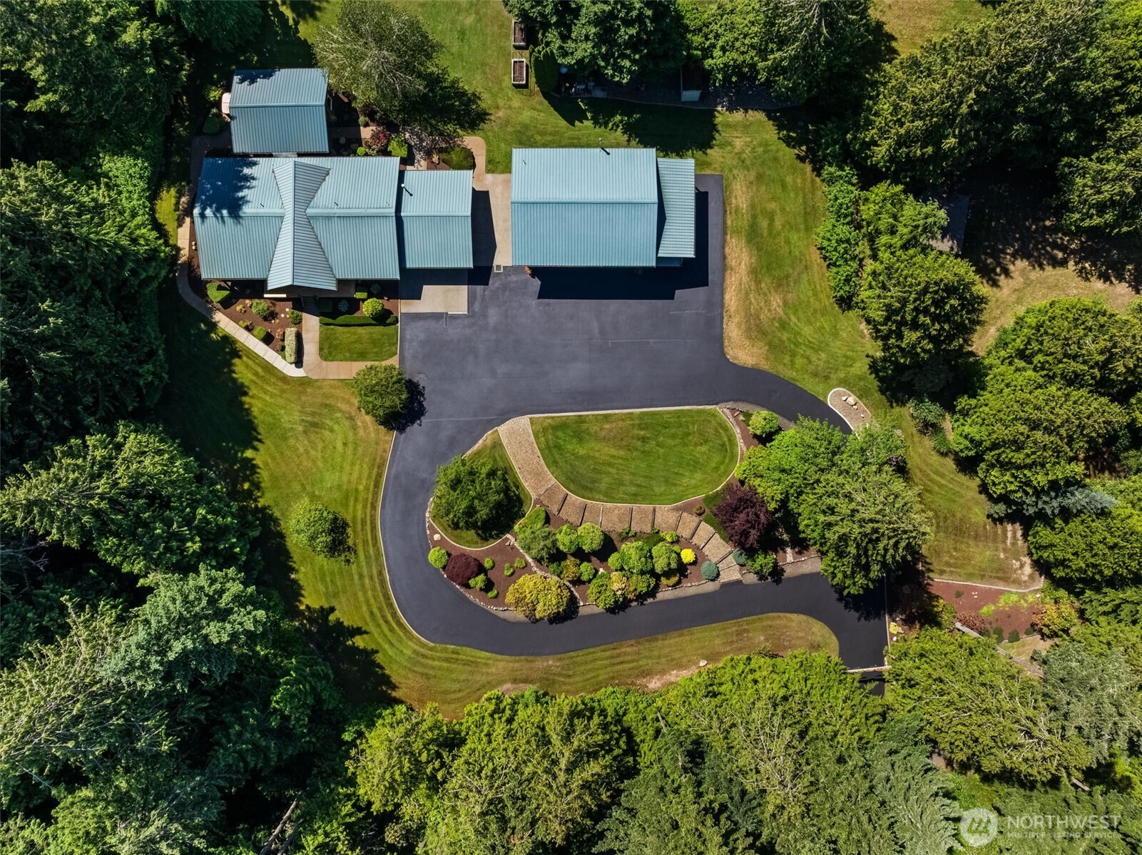 16143 Bay Ridge Drive Northwest Poulsbo, WA 98370 - Photo 4 of 40