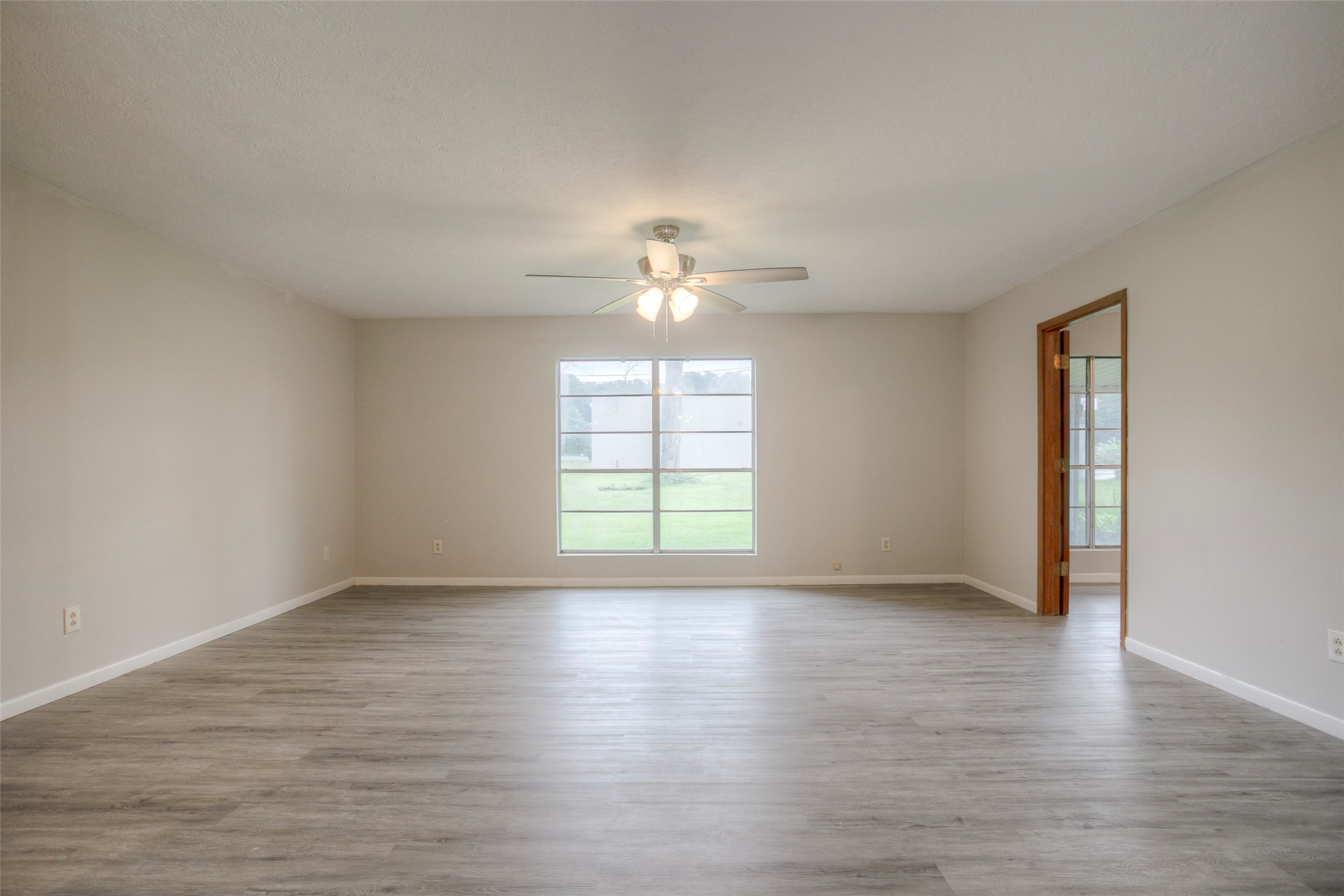 493 Lawrence Road Trinity, TX 75862 - Photo 11 of 44