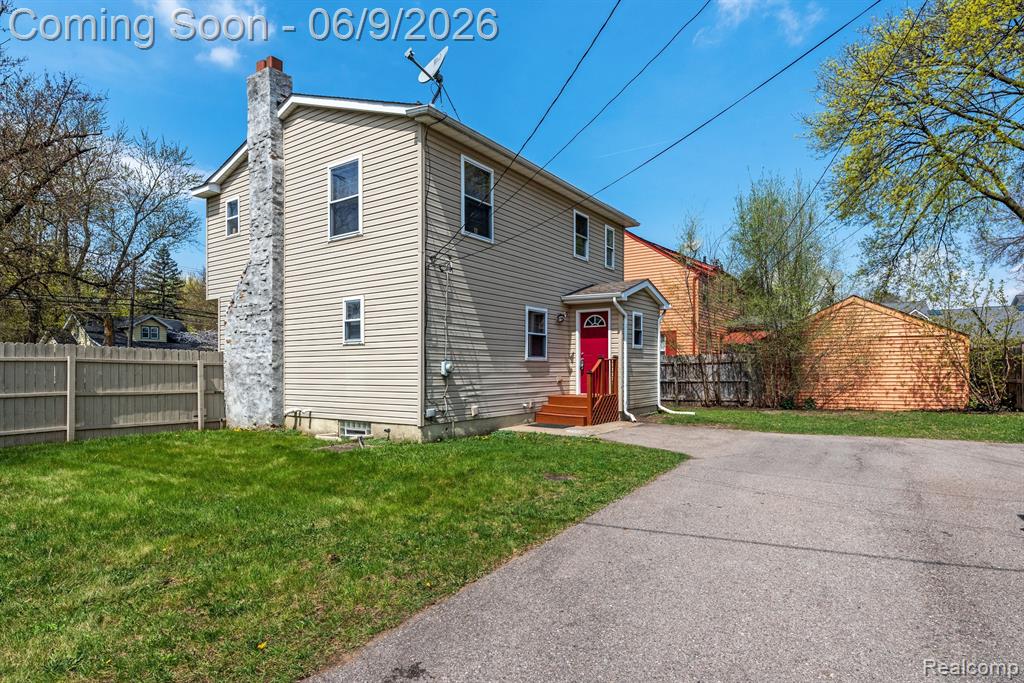 3260 Sashabaw Road Waterford, MI 48329 - Photo 9 of 34