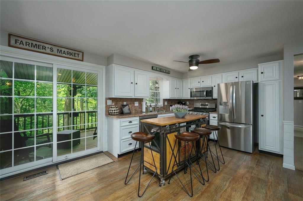 2368 Harrison City Road Export, PA 15632 - Photo 11 of 32 Gallery Image 11