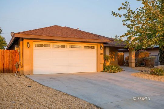 1620 Sims Street Ridgecrest, CA 93555 - Photo 3 of 29