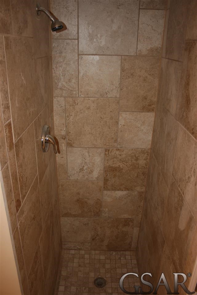18948 Sharon Road Oakley, MI 48649 - Photo 10 of 23 31158959-9.JPG