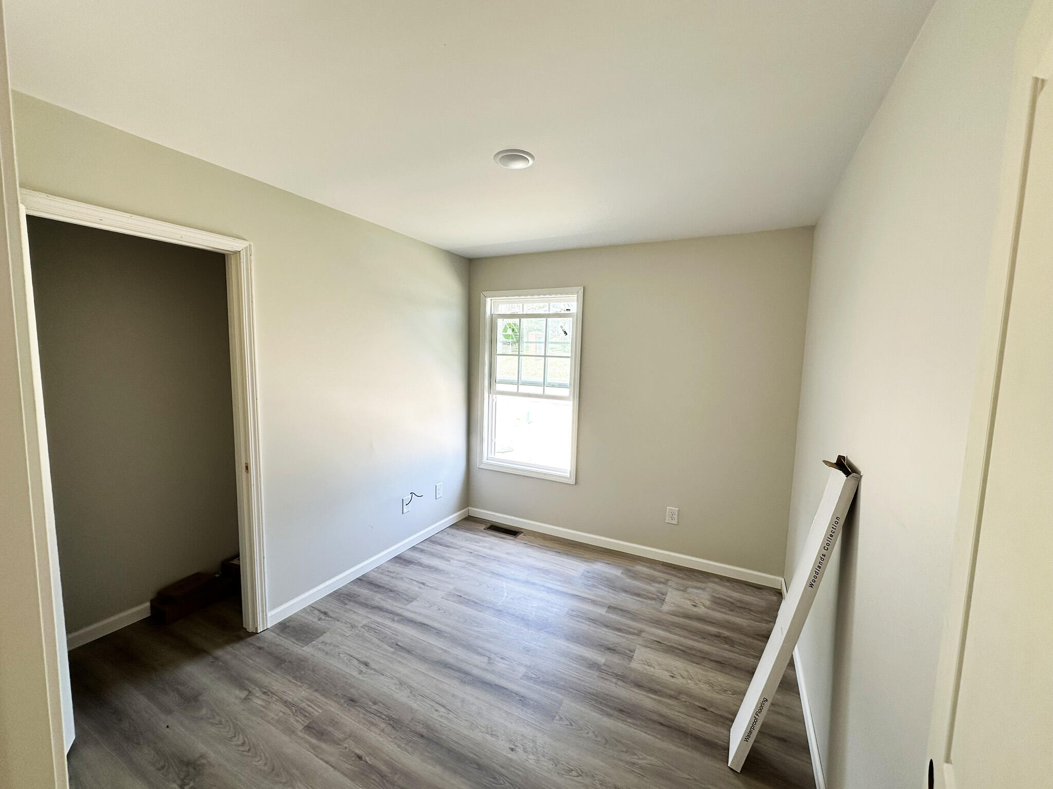 122 West Cedar Grove Road Irvine, KY 40336 - Photo 12 of 13 Guest bedroom!