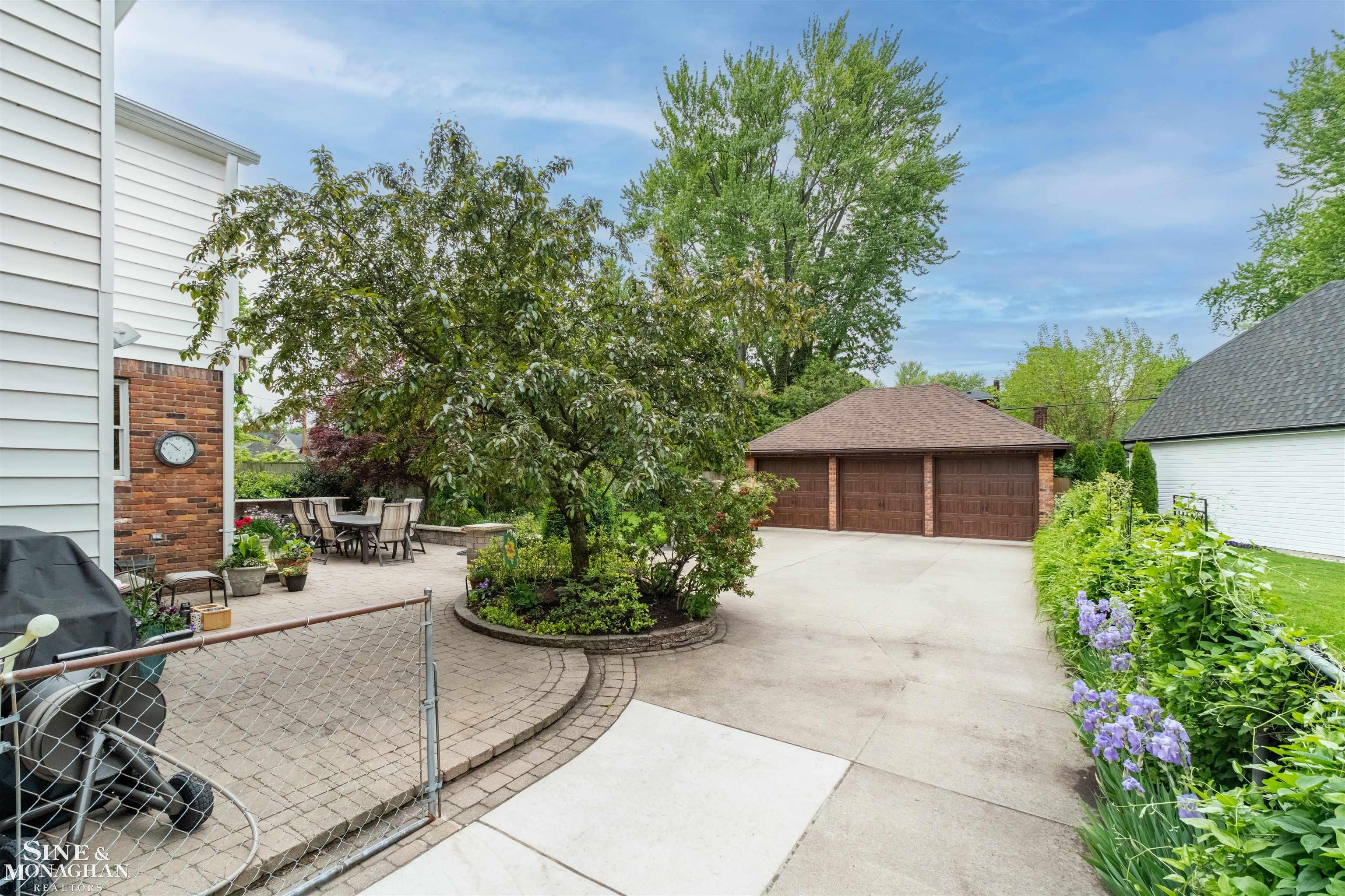 1251 Yorkshire Road Grosse Pointe Park, MI 48230 - Photo 75 of 99