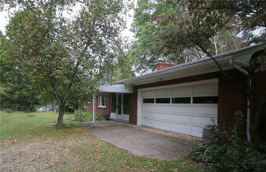 1430 Waterloo Road Mogadore, OH 44260 - Photo 4 of 29