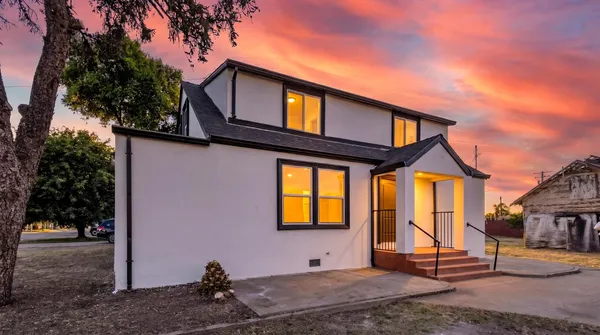 $648,999 | 1209 East Pine Street, Lodi, CA 95240