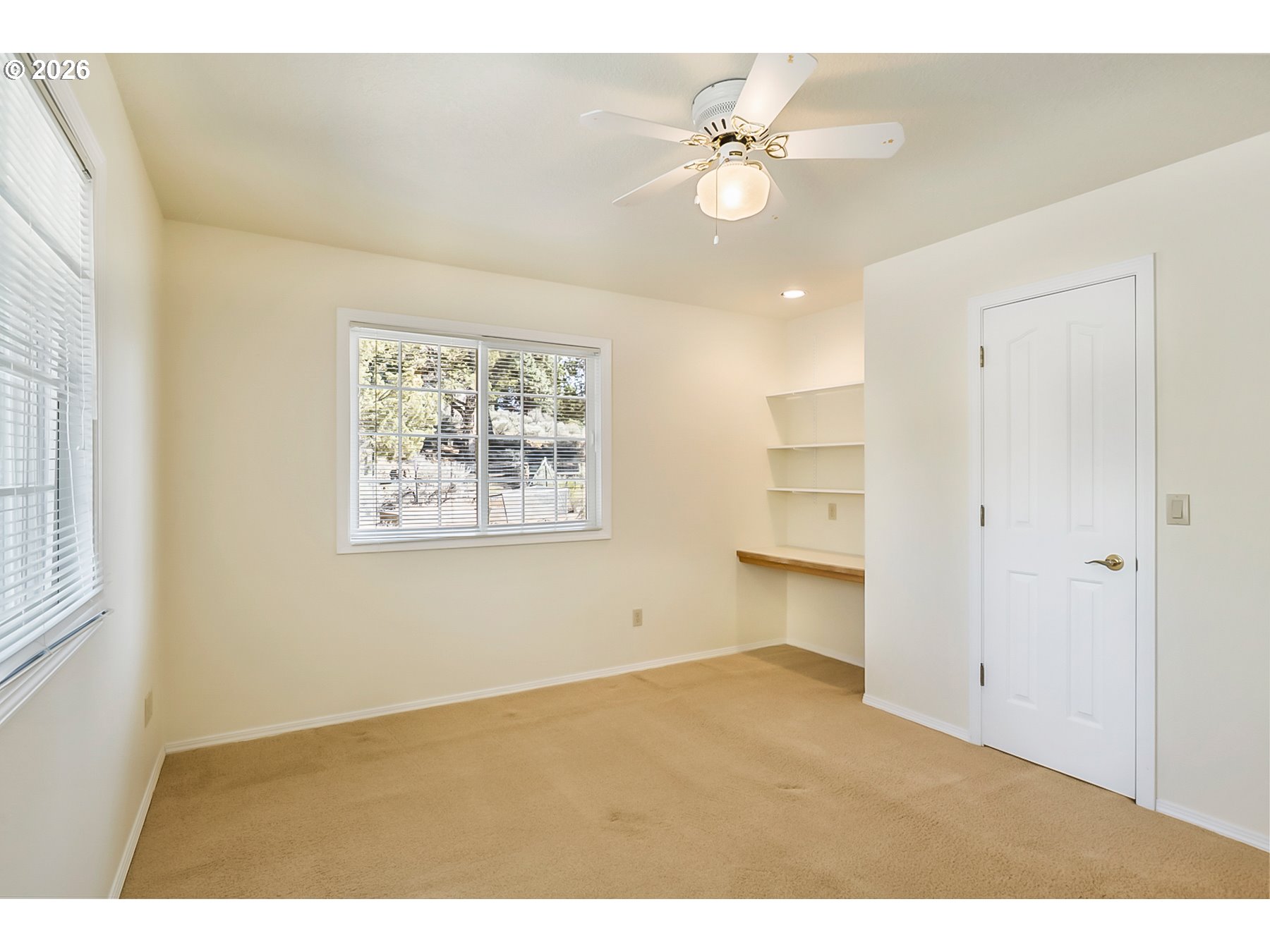 64507 McGrath Road Bend, OR 97701 - Photo 27 of 46