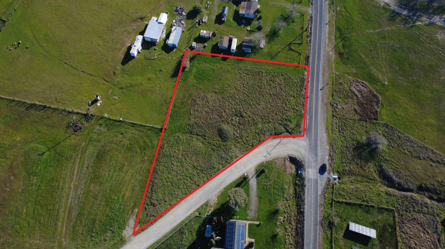 1911 South Petersburg Road Valley Springs, CA 95252 - Photo 2 of 10