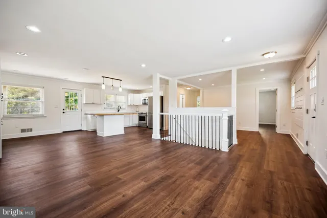 $3,200 | 704 Northside Drive, Frederick, MD 21701