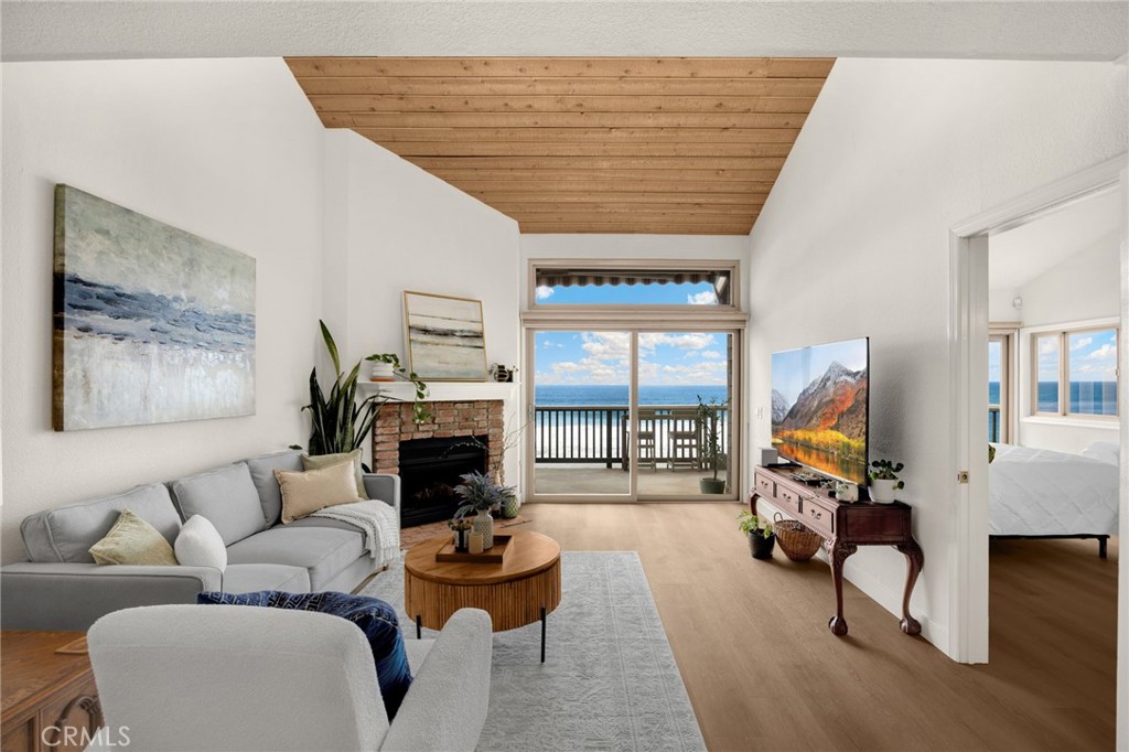 1445 South Pacific Street, Unit R Oceanside, CA 92054 - Photo 17 of 35 beautiful vaulted wood ceilings