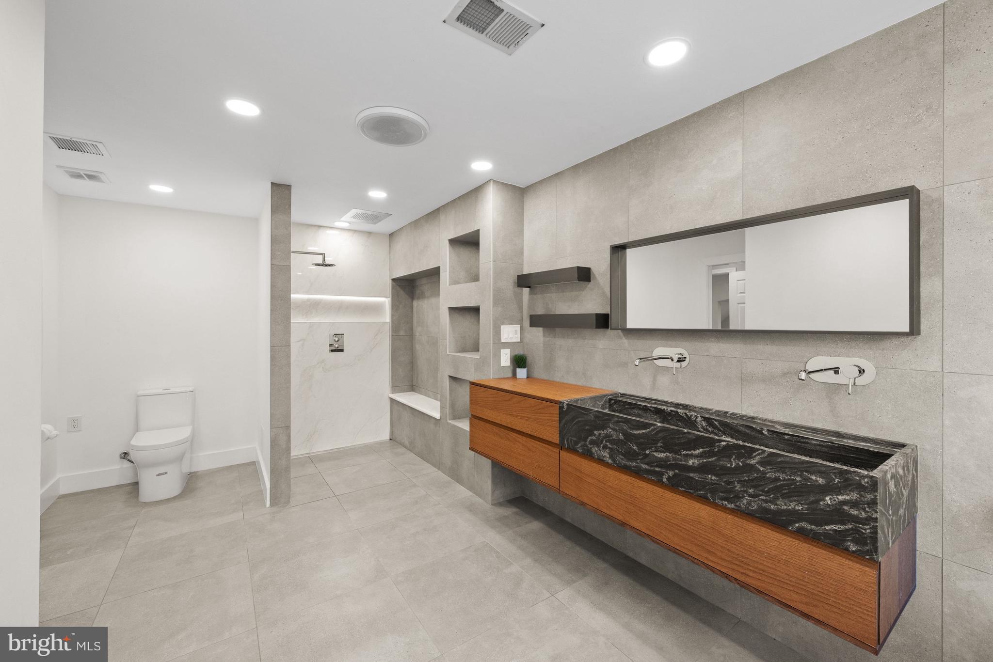 3545 Winfield Lane Northwest Washington, DC 20007 - Photo 16 of 35 Gallery Image 16