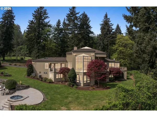 $2,450,000 | 24400 Southwest Valley View Road, West Linn, OR 97068