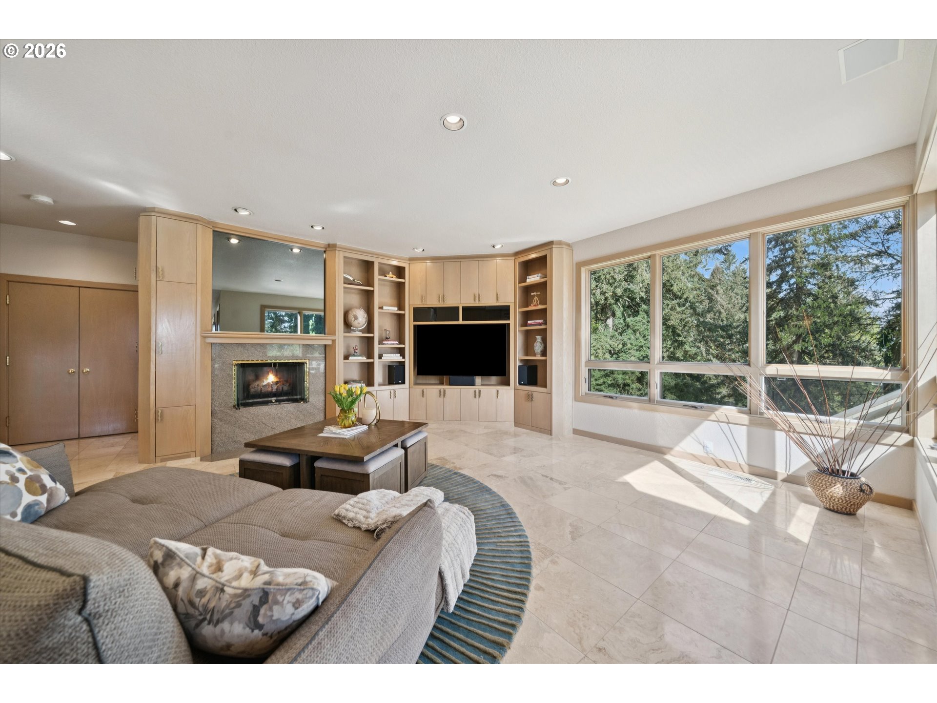 24400 Southwest Valley View Road West Linn, OR 97068 - Photo 11 of 48