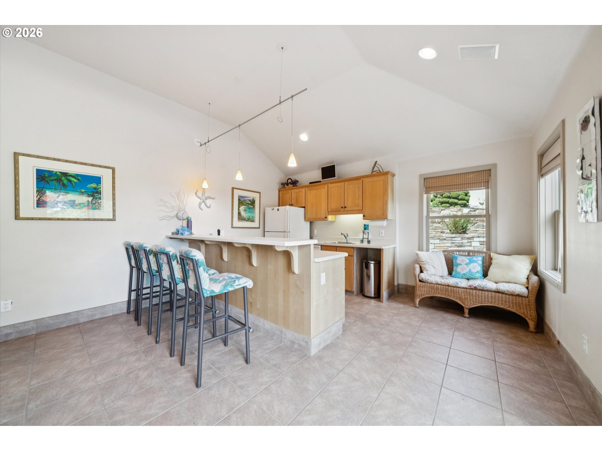 24400 Southwest Valley View Road West Linn, OR 97068 - Photo 43 of 48