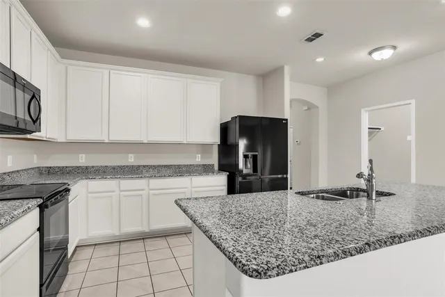 $325,000 | 4244 Leeds Drive, Fort Worth, TX 76036