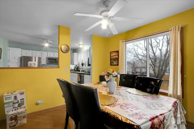 $384,000 | 1156 Partridge Avenue, Bolingbrook, IL 60490