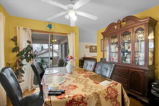 $384,000 | 1156 Partridge Avenue, Bolingbrook, IL 60490