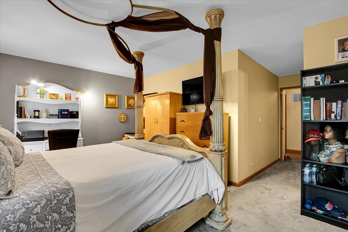 1156 Partridge Avenue Bolingbrook, IL 60490 - Photo 19 of 32