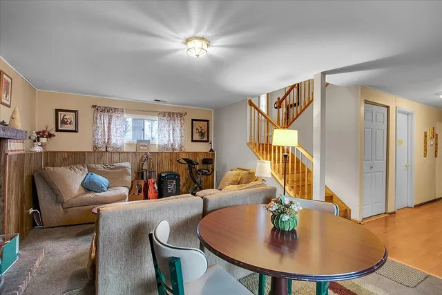 $384,000 | 1156 Partridge Avenue, Bolingbrook, IL 60490