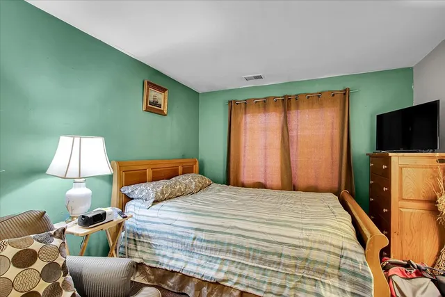 $384,000 | 1156 Partridge Avenue, Bolingbrook, IL 60490