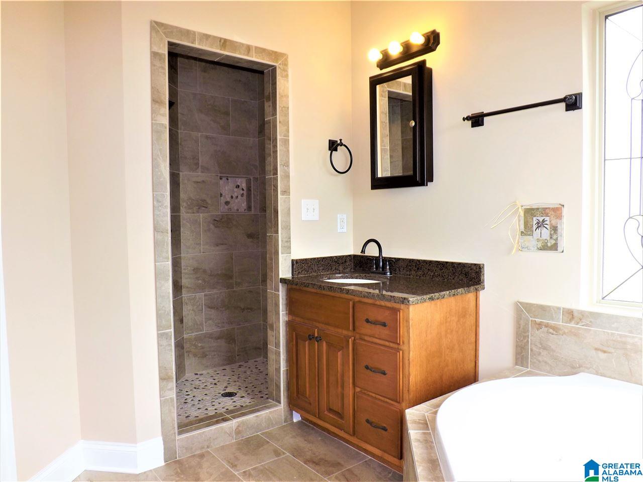 236 Masters Road Bessemer, AL 35023 - Photo 18 of 50 Gallery Image 18