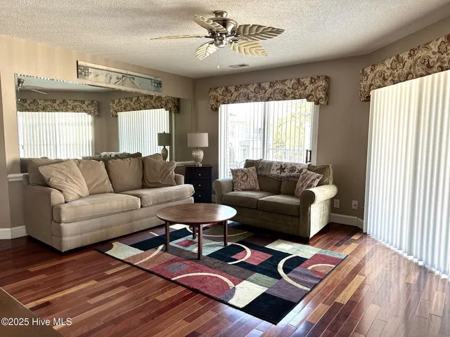 $1,650 | 908 Resort Circle, Unit 512, Sunset Beach, NC 28468